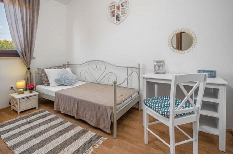 Vakantiehuis Chiara in Rogivici