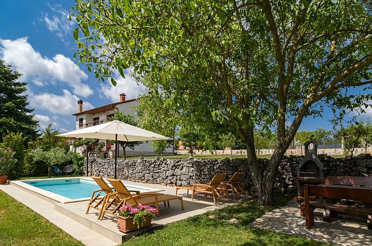 Unterkunft 10118008 - Ferienhaus Istrien - Vakantiehuis Tomazin