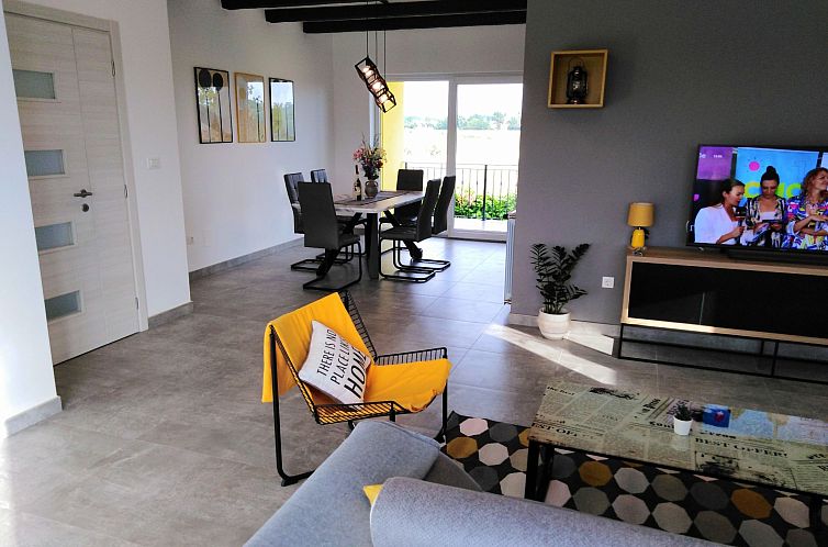 Vakantiehuis mit Terrasse, Grill und Garten