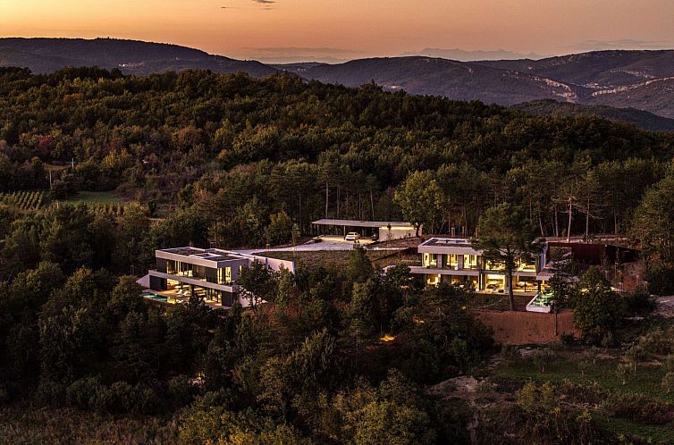 Vakantiehuis Ferienvilla MIstra mit privatem Pool