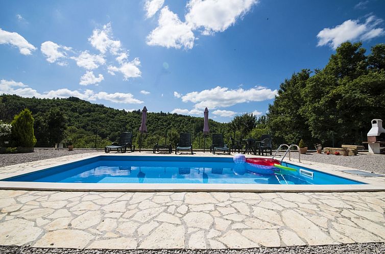 Vakantiehuis mit eigenem Pool