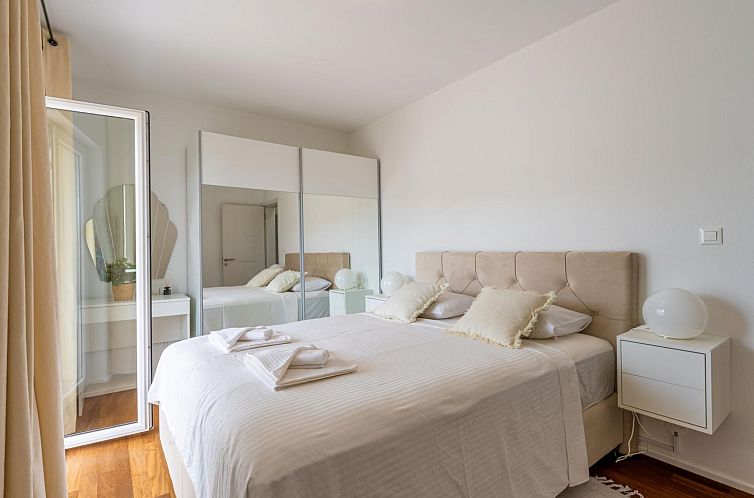 Vakantiehuis 4 Schlafzimmer, 3 Badezimmer, Küche, Wohnzimme