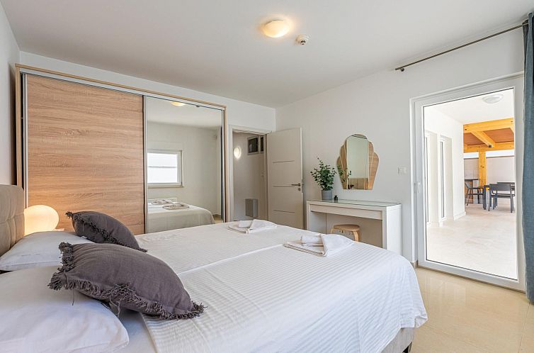 Vakantiehuis 4 Schlafzimmer, 3 Badezimmer, Küche, Wohnzimme