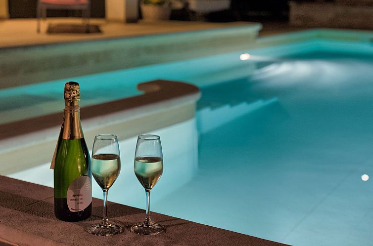 Vakantiehuis Villa Aldo with private pool by Wiibuk