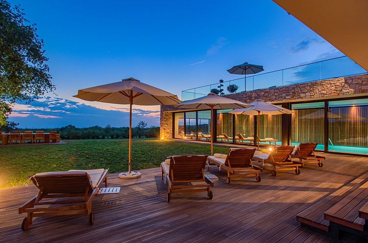 Vakantiehuis für 6 Personen und 4 Kinder in Porec-Jurici, 