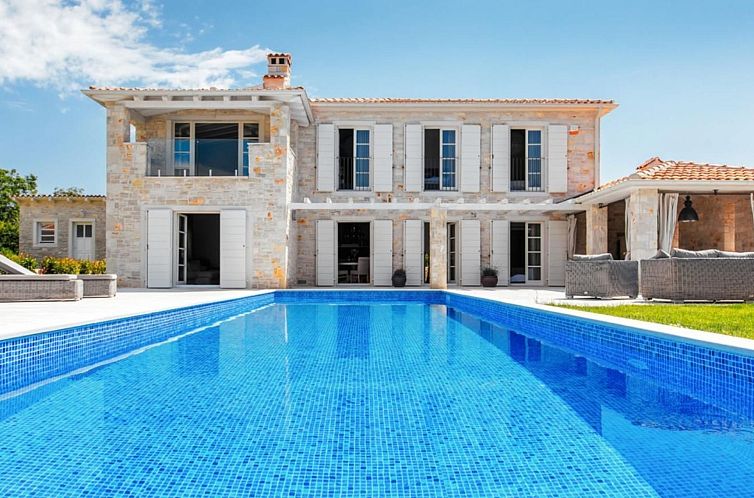 Vakantiehuis Villa Arabela mit 4 Schlafzimmern, in der Nähe