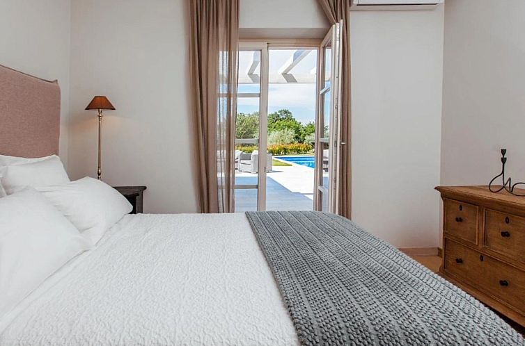 Vakantiehuis Villa Arabela mit 4 Schlafzimmern, in der Nähe
