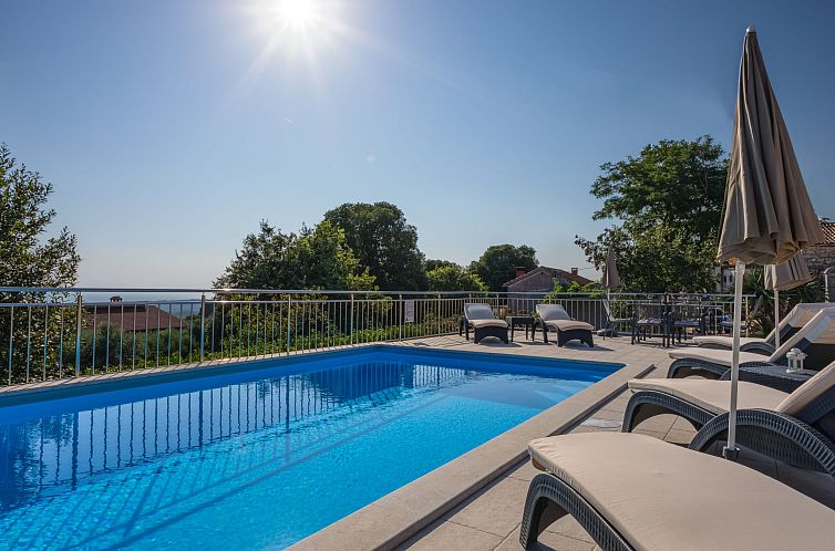 Vakantiehuis Legović