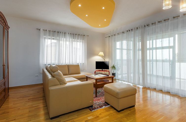 Vakantiehuis Ferienvilla 'Villa Sandra'