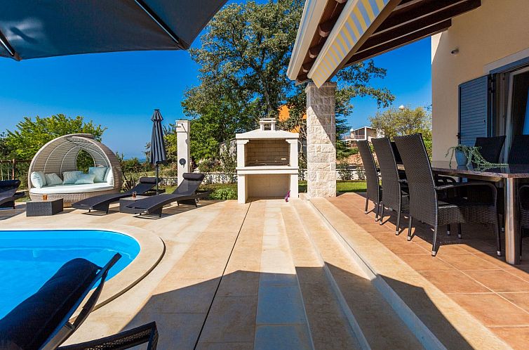Vakantiehuis Tolles Ferienhaus in Deklići mit Privatem Pool