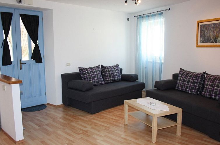 Appartement App Nirvana mit Garten in der Altstadt von Vrsar