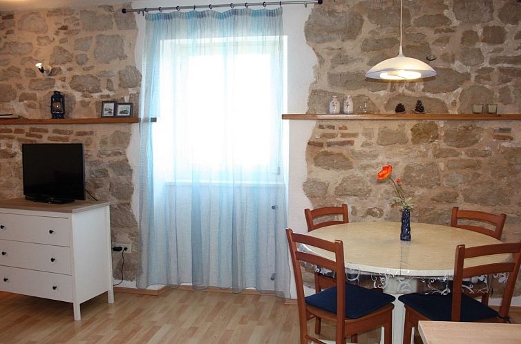 Appartement App Nirvana mit Garten in der Altstadt von Vrsar