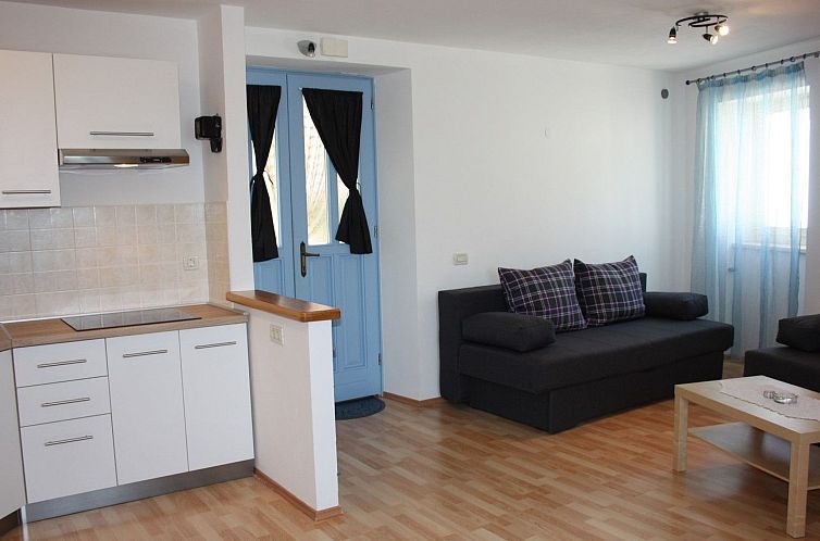 Appartement App Nirvana mit Garten in der Altstadt von Vrsar