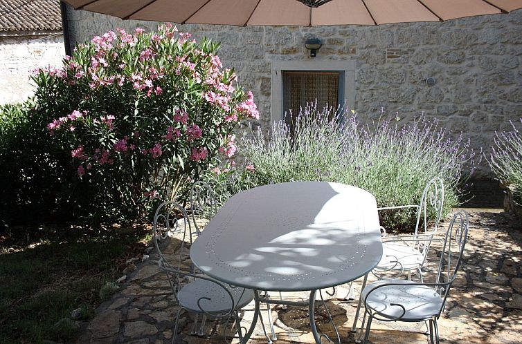 Appartement App Nirvana mit Garten in der Altstadt von Vrsar