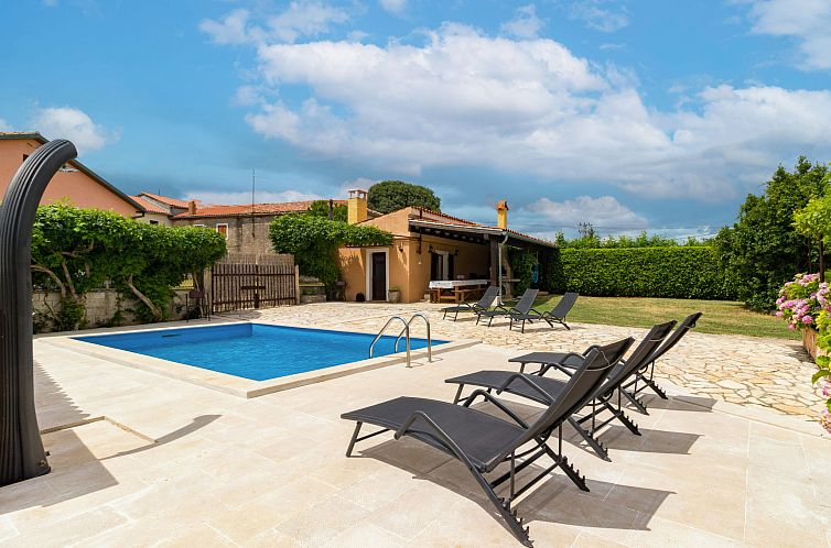 Vakantiehuis Hortensija