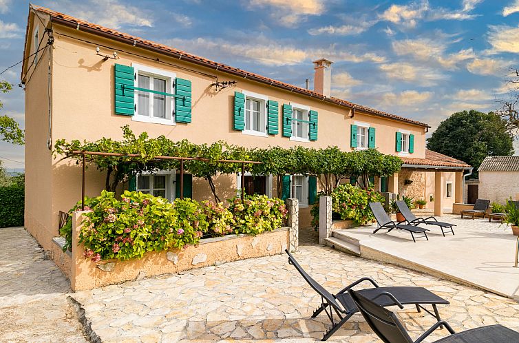 Vakantiehuis Hortensija