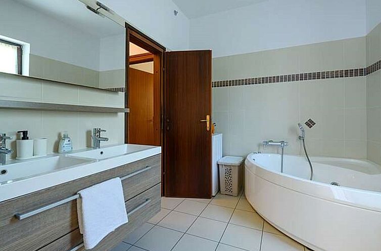 Vakantiehuis Komfortable, ruhige Erdgeschoss-Ferienwohnung