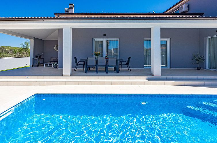 Unterkunft 1013027 - Ferienhaus Istrien - Vakantiehuis Villa Tea mit beheiztem Salzwasserpool