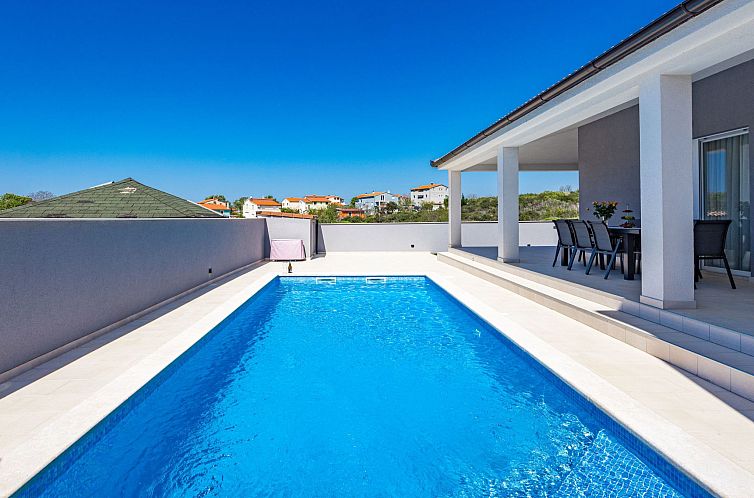 Vakantiehuis Villa Tea mit beheiztem Salzwasserpool