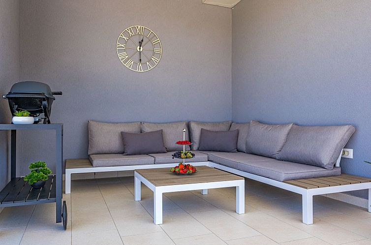 Vakantiehuis Villa Tea mit beheiztem Salzwasserpool