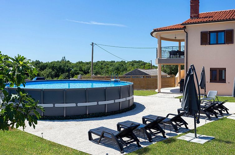 Appartement "Luxuriöse App. mit Pool"