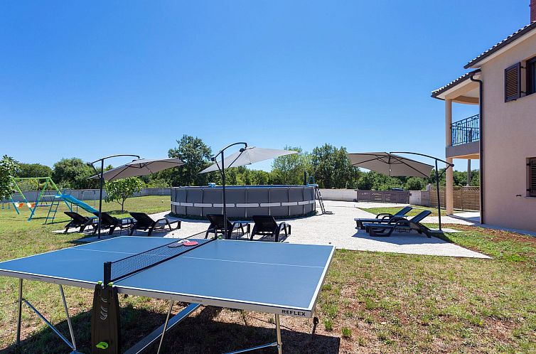 Appartement "Luxuriöse App. mit Pool"