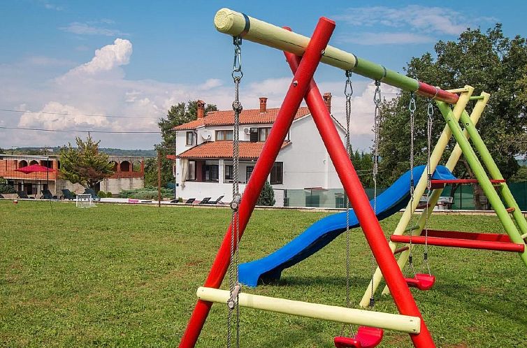 Appartement 3-Schlafzimmer-Wohnung mit Gemeinschaftspool