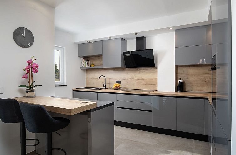 Appartement 3-Schlafzimmer-Wohnung mit Gemeinschaftspool