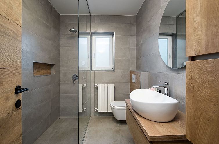 Appartement 3-Schlafzimmer-Wohnung mit Gemeinschaftspool