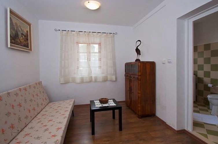 Vakantiehuis Modernes Ferienhaus in Vadreš mit Privatem Poo