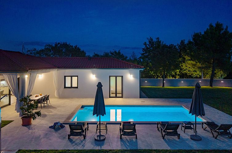 Vakantiehuis Moderne Villa bei Barban