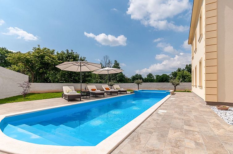 Vakantiehuis "Jakov"