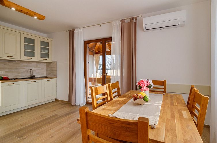 Vakantiehuis "Villa Nima" mit privatem Pool