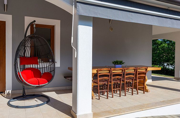 Vakantiehuis Villa Anavi mit privatem Pool und großem Garte