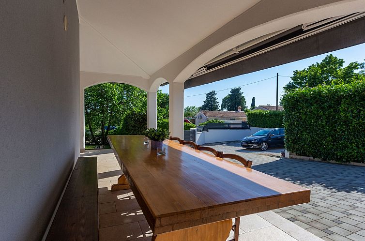 Vakantiehuis Villa Anavi mit privatem Pool und großem Garte