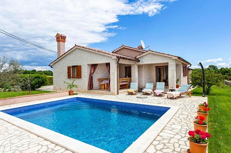 Unterkunft 1013040 - Ferienhaus Istrien - Vakantiehuis "Villa Mirela" mit Terrasse