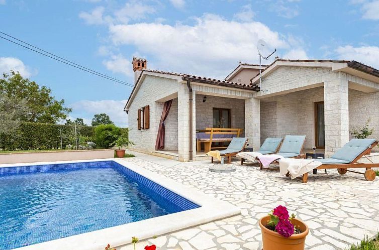 Vakantiehuis "Villa Mirela" mit Terrasse