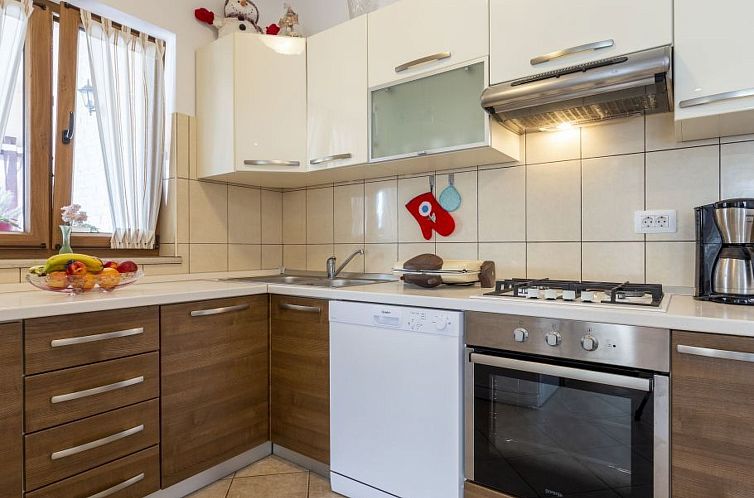 Vakantiehuis "Villa Mirela" mit Terrasse