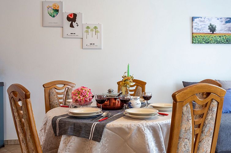 Vakantiehuis "Villa Mirela" mit Terrasse