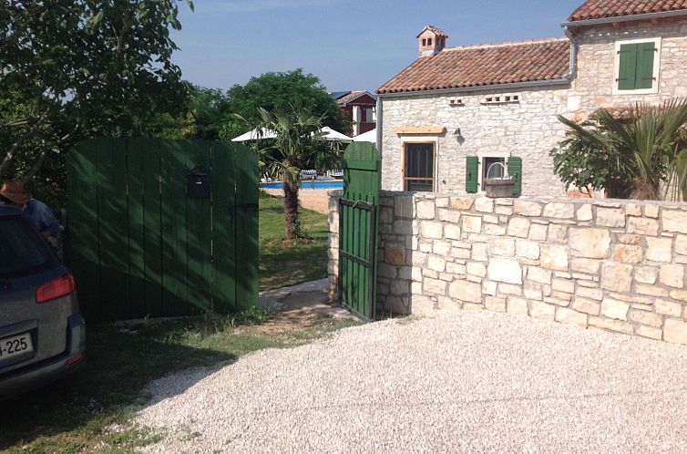 Vakantiehuis in Bratulići mit Privatem Pool