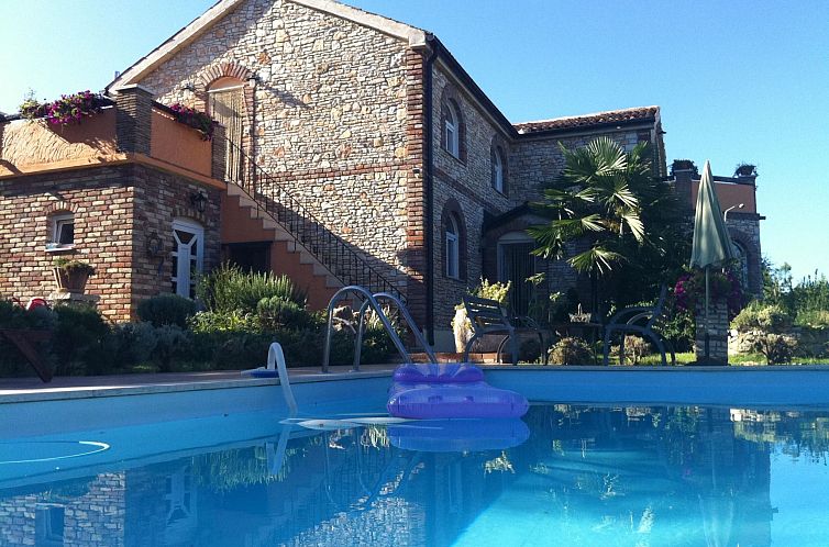 Unterkunft 10132502 - Ferienhaus Istrien - Vakantiehuis Ferienvilla Lucia mit Pool und eigenem Tennispl