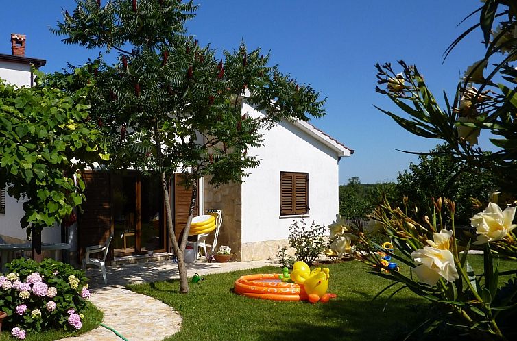 Vakantiehuis Freistehender Bungalow Perla mit Garten und Gri
