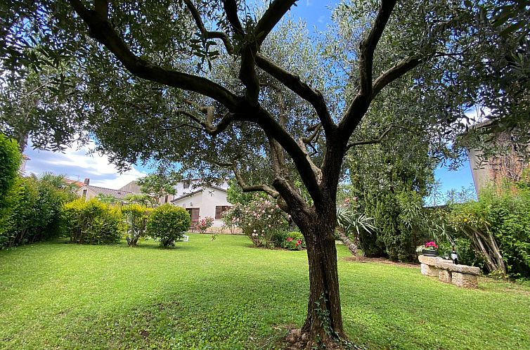 Vakantiehuis Freistehender Bungalow Perla mit Garten und Gri