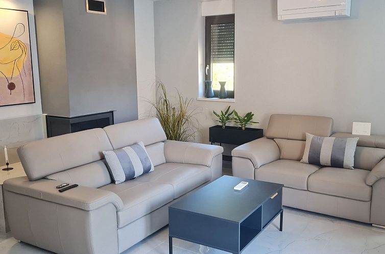 Vakantiehuis Villa "Val 22" mit Pool, Fitness und Sauna