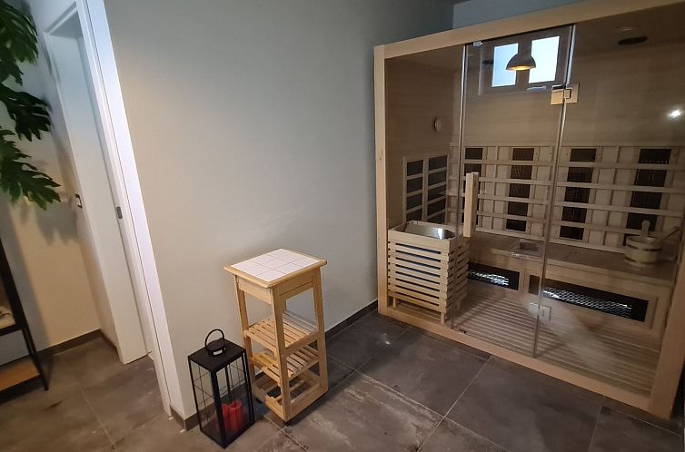 Vakantiehuis Villa "Val 22" mit Pool, Fitness und Sauna