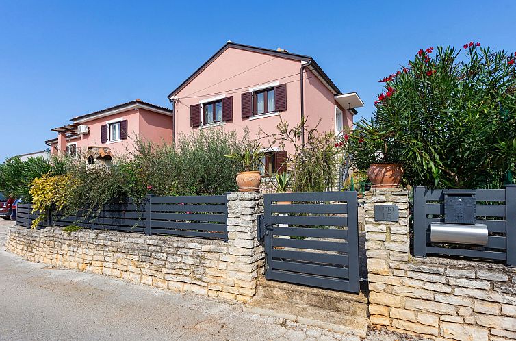 Appartement Schöne Wohnung Funtana Nr.4