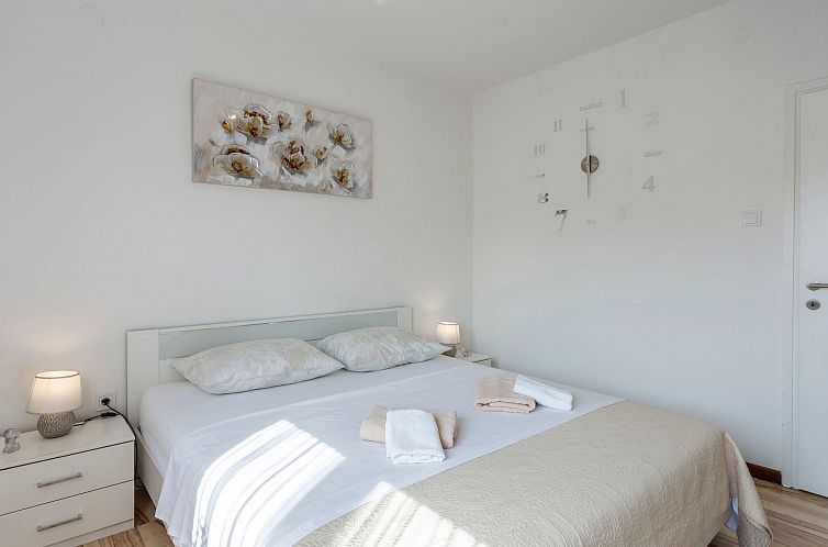 Appartement Schöne Wohnung Funtana Nr.4