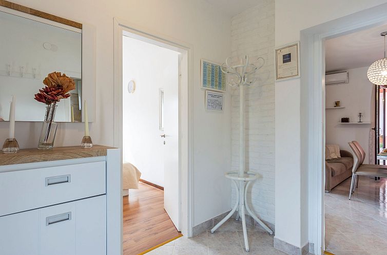 Appartement Schöne Wohnung Funtana Nr.4