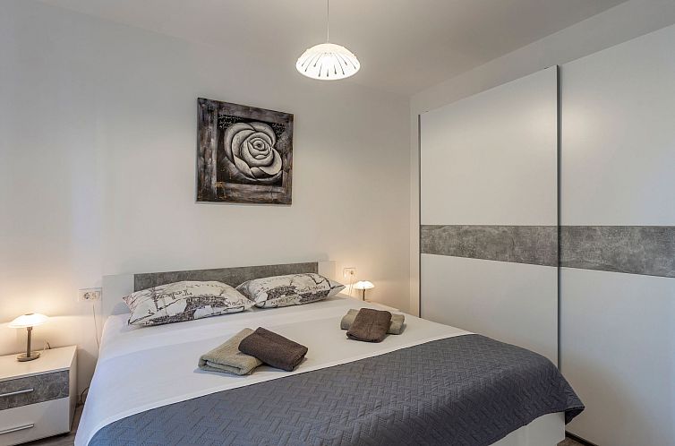 Appartement Schöne Wohnung Funtana Nr.3