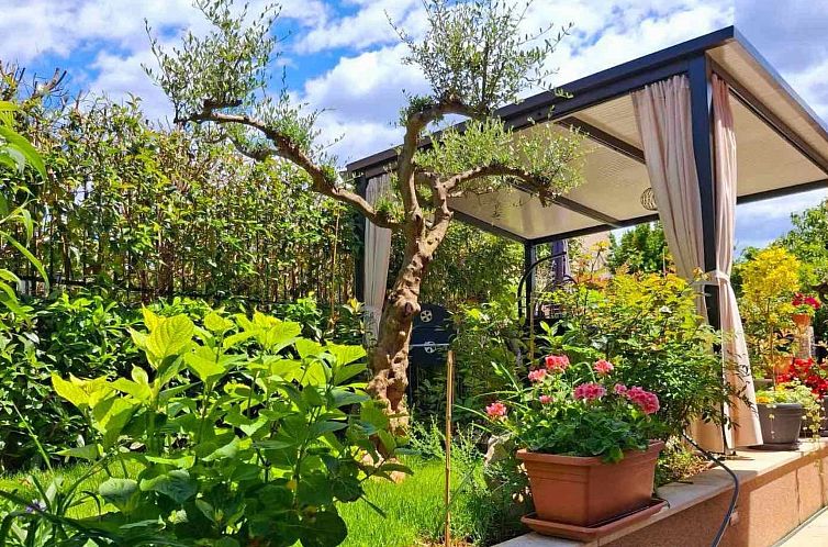 Appartement Schöne Wohnung Funtana Nr.3